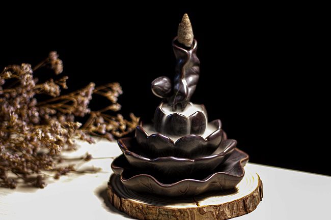 Premium Agarwood From Tracy Gift – Bringing Prosperity, Luck & Abundance