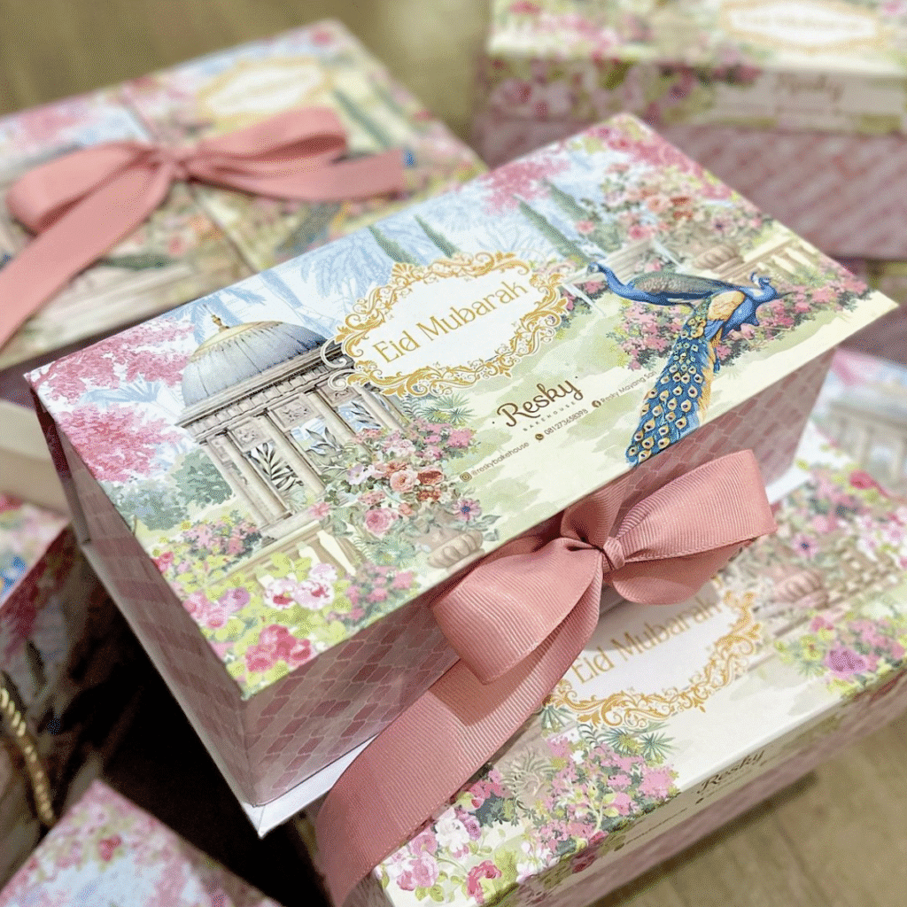 Hướng Dẫn Chọn Quà Tri Ân Khách Hàng Lâu Năm