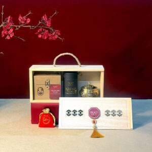 Agarwood & Tea – Auspicious Time and Lasting Years (Exquisite Set)